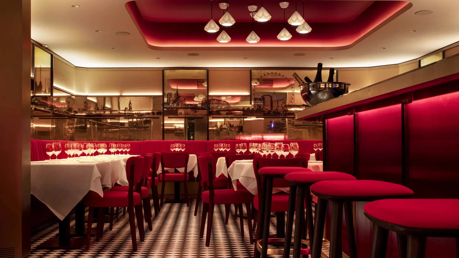 Chez Pierre, restaurant à Monaco où déguster Veenus Vodka
