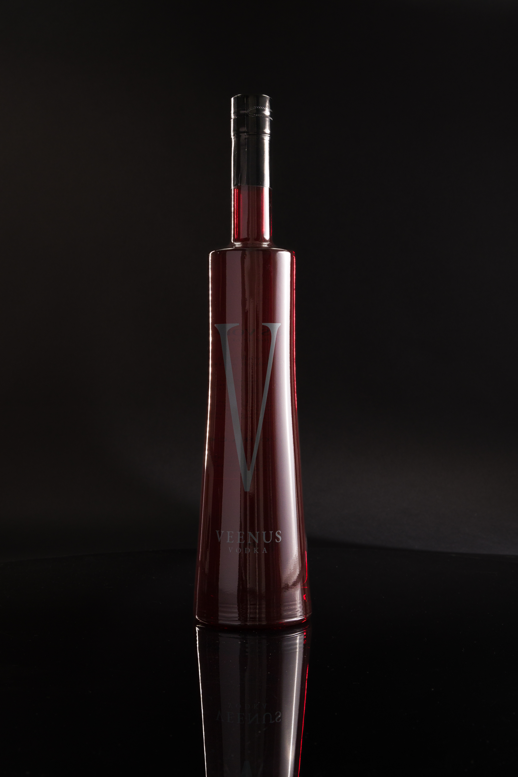 Veenus Vodka, la nouvelle icône française des spiritueux premium